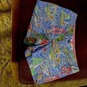 Lily Pulitzer size 6 Callahan shorts.